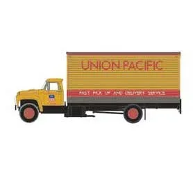Athearn 10036 HO Scale Ford F-850 Box Truck – Union Pacific UP 307