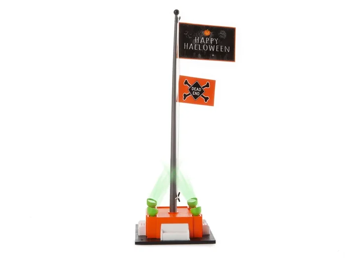 Lionel 2129230 O Gauge Halloween Flagpole (Plug-Expand-Play)