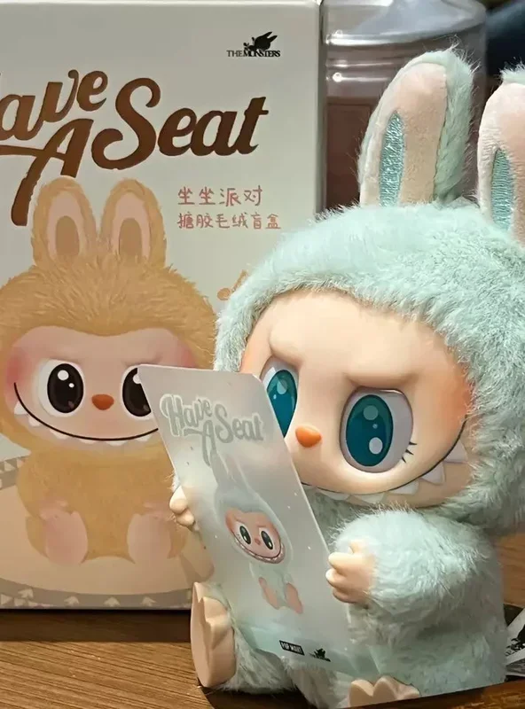 Pop Mart Labubu Ququ Doll Keychain – edição limitada Mint Green Bunny Collectible
