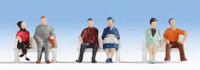 Preiser 38130 N Scale Sitting People
